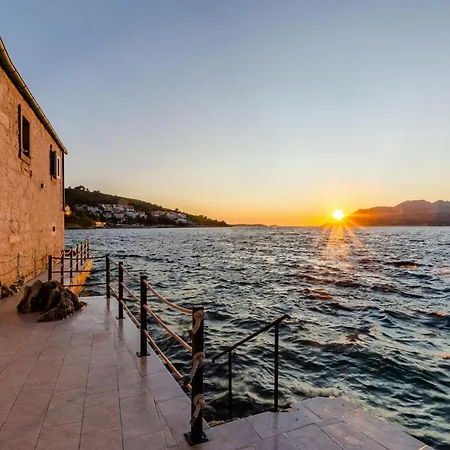 Gabriela Сasa de vacaciones Korčula
